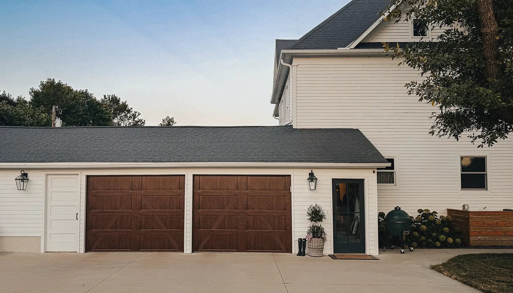 Bridgeport Inlay garage door in Walnut finish