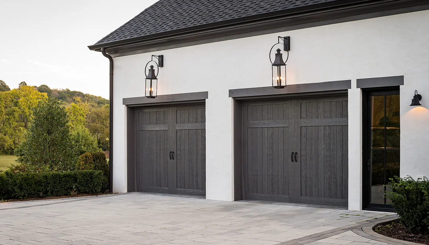 Canyon Ridge 5-Layer garage door in Design 11 in Sherwin Williams Peppercorn